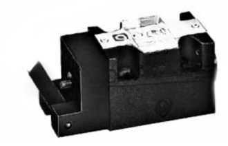 AD3D and AD3M Hydraulic Distributors