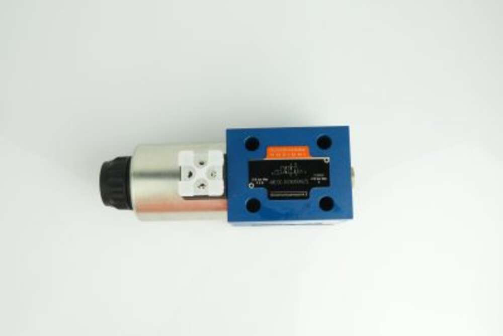 Гідророзподілювач 4WE10C-3XCW110RN9Z5L