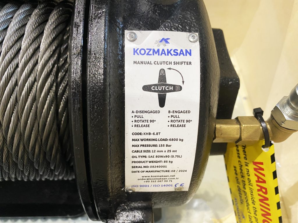 Гідравлічна лебідка KHB-6.8T Kozmaksan в роботі