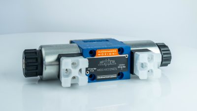 Гідророзподілювач 4WE6G-6XCW110RN9Z5L