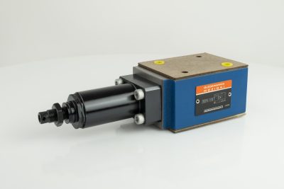 Клапан ZDR10DP40-2-210YM